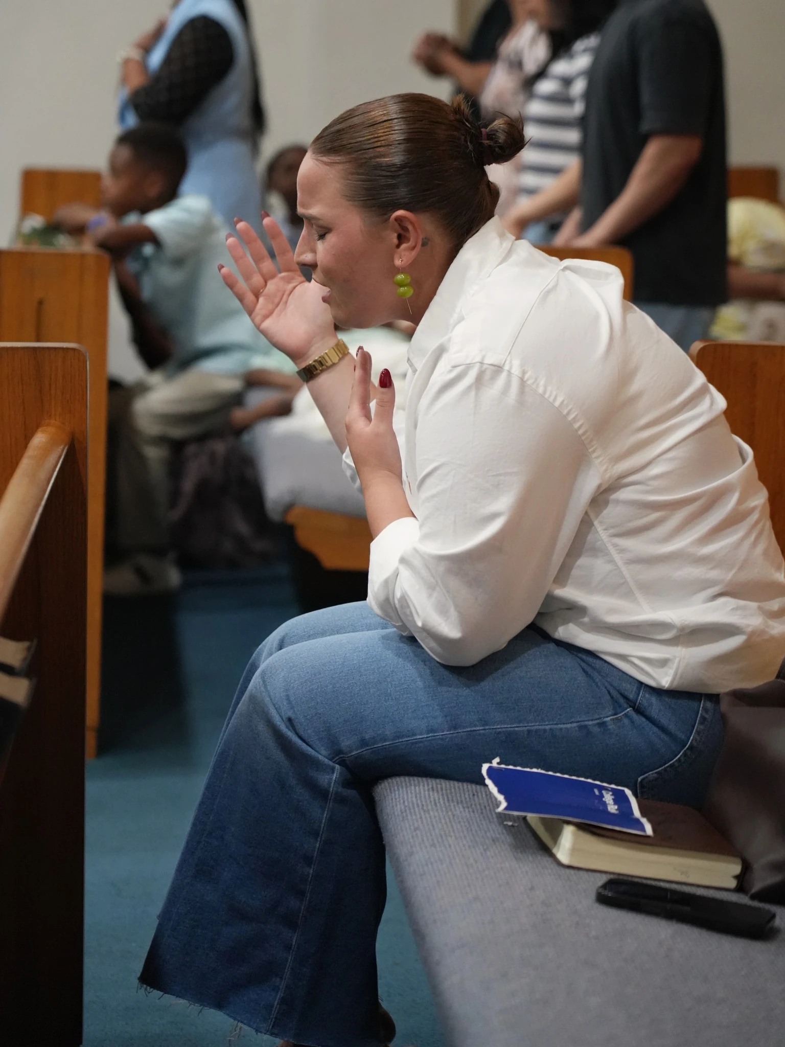 Prayer and worship at Casa de Oración
